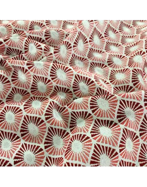 Tissu jacquard forme géométrique - 140cm de large - Rose / Rouge